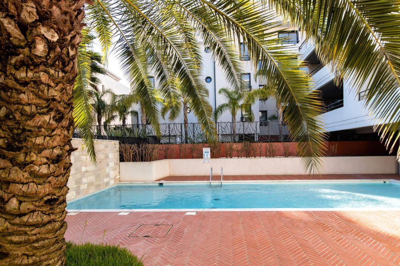 Renovated 2-Br Apartment With Terrace And Pool Κάννες Εξωτερικό φωτογραφία