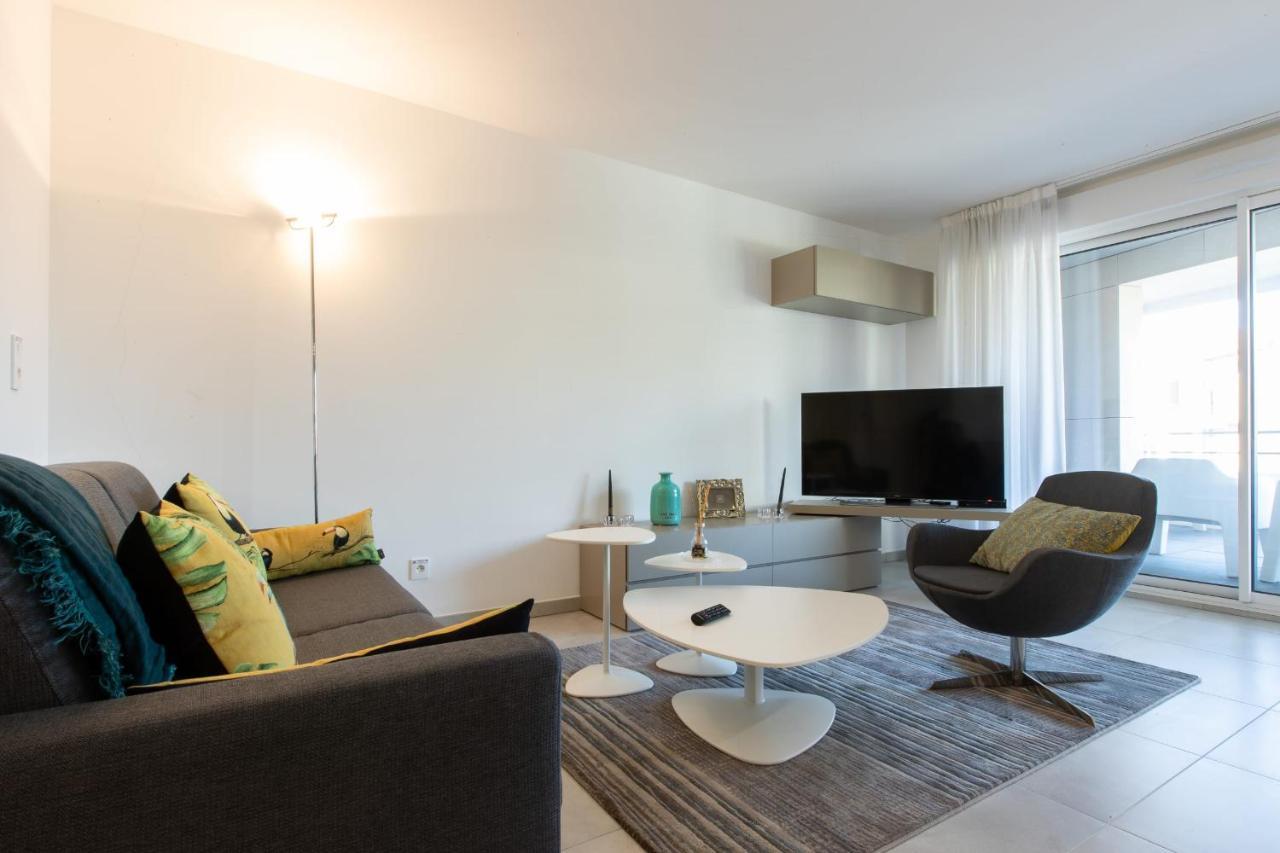 Renovated 2-Br Apartment With Terrace And Pool Κάννες Εξωτερικό φωτογραφία